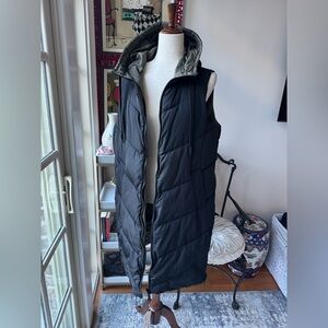 Zara double sided Black and green Hooded Puffer Vest